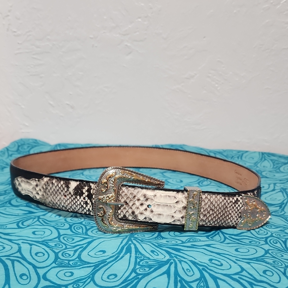 Women's Pithon Lether  Belt with Gold Buckle